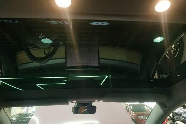 Used Tesla Model 3 (Import) 2019 Long-Range Rear-Wheel-Drive Version