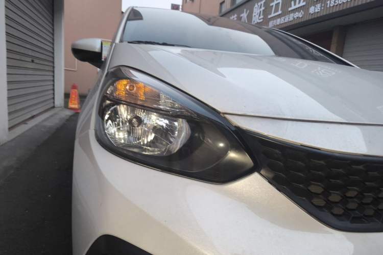 Used Honda Fit 2023 1.5L CVT Trend Edition Right Front Headlight