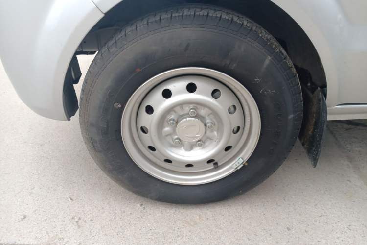 Used Dongfeng Xiaokang C31 2023 1.6L C31S Classic Model
