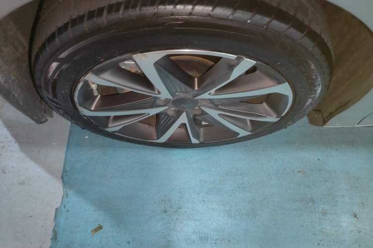 Used AION S Plus 2023 70 Intelligent Edition Lithium Iron Phosphate
