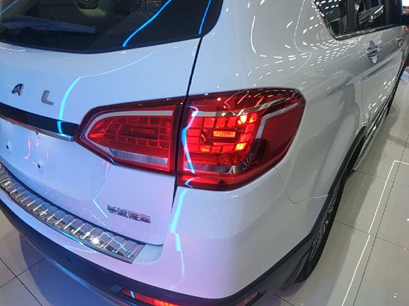 Used Haval H6 2015 Sport Edition 1.5T Automatic Two-Wheel Drive Luxury Model – Luxury — 7