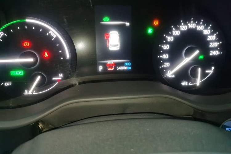 Used Toyota SIENNA 2021 2.5L Hybrid Premium Edition