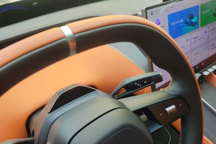 Used Xiaomi Auto YU7 2025 Ultra-Long Range All-Wheel Drive Pro Version
