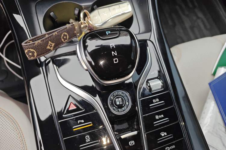 Used BYD Qin PLUS 2024 HONOR Edition DM-i 55KM Leading Model
