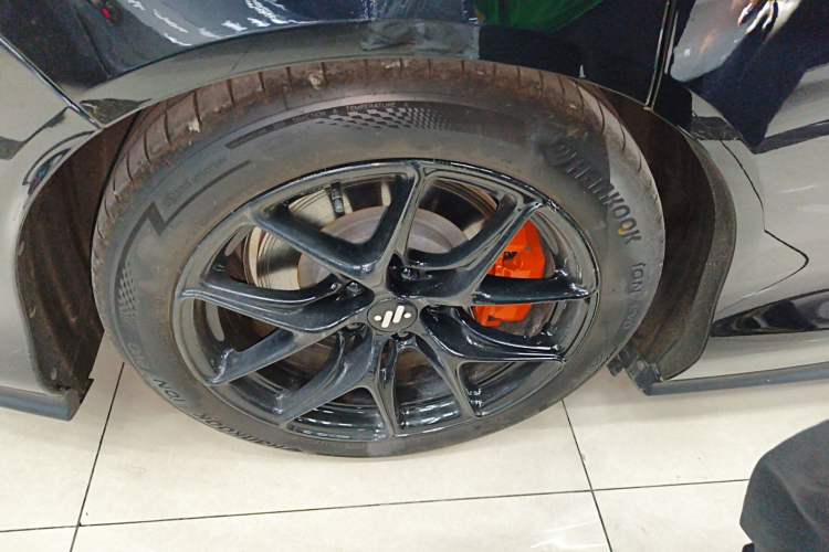 Used IM L6 2025 Ultra Model
