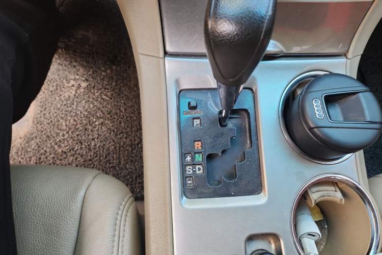 Used Toyota Highlander 2012 2.7L 2WD 5-Seater Elite Edition
