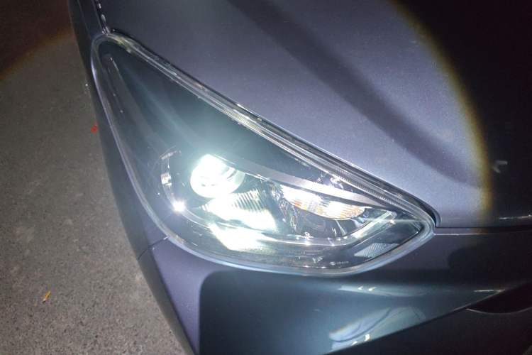 Used Chery Little Ant 2021 Revised Version 150 000 Yuan Ant Fan Edition New Ant Cool Edition Lithium Iron Phosphate Right Front Headlight