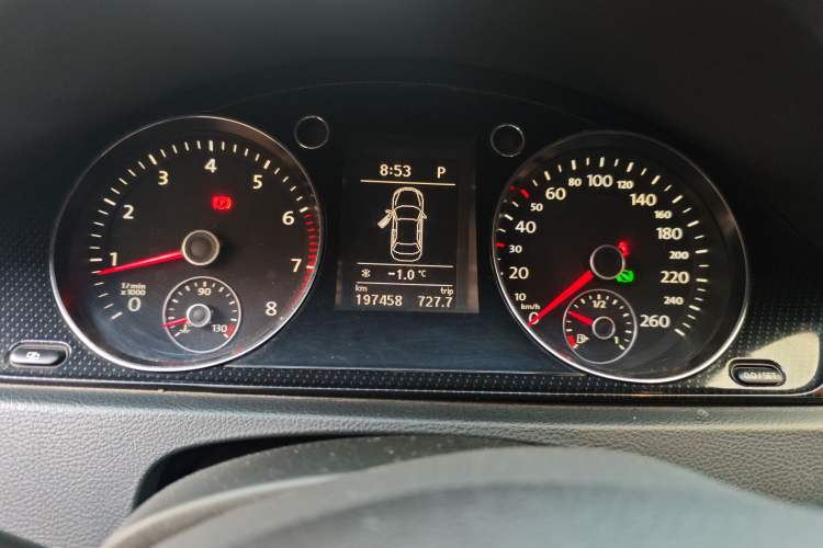 Used Volkswagen Magotan 2012 Revised 1.8TSI Luxury Version