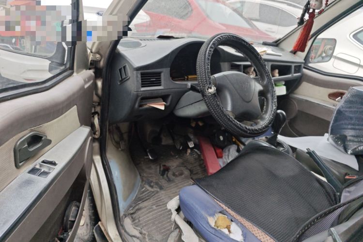 Used Wuling Zhiguang 2013 1.0L Practical Version