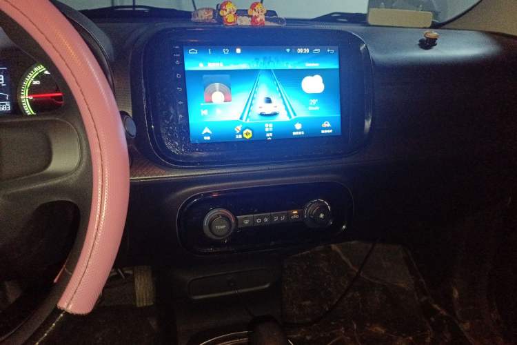 Used Roewe Clever 2022 311km QiQi BoBo Edition