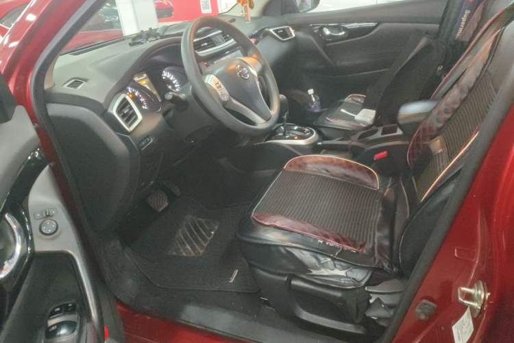 Used Nissan Qashqai 2016 2.0L CVT Elite Edition Left Front Seat