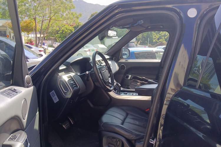 Used Land Rover Range Sport 2014 3.0 SC V6 HSE DYNAMIC Driver Seat