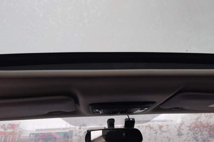 Used Honda Vezel 2020 1.5L CVT Pioneer Edition