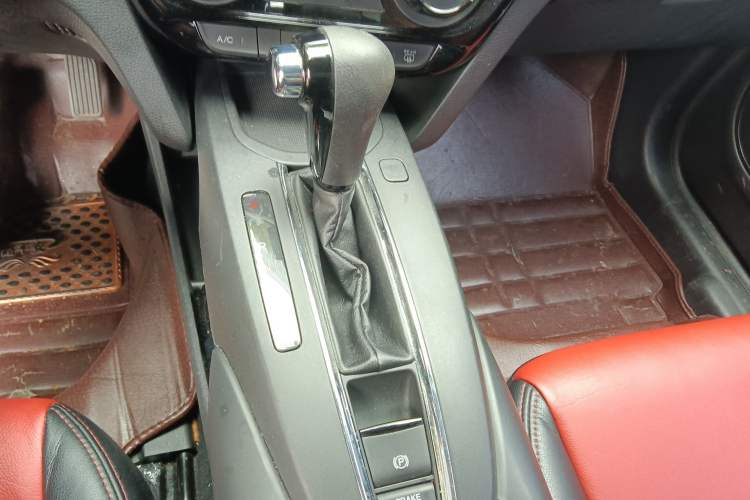 Used Honda XR-V 2015 1.5L LXi CVT Classic Edition
