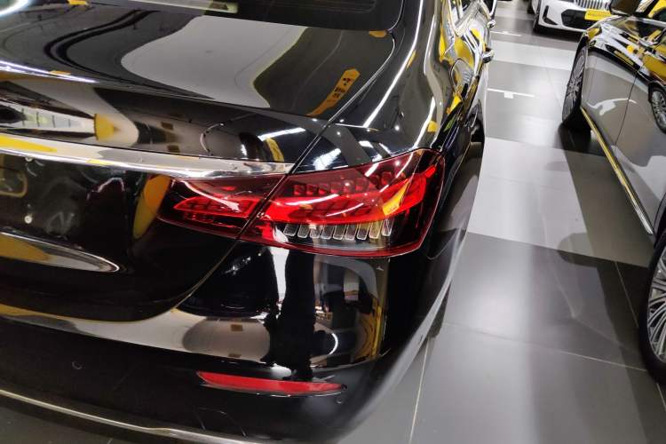 Used Mercedes-Benz E-Class 2023 Updated E 300 L Fashion Edition