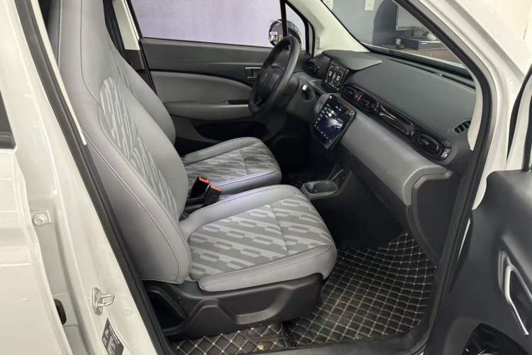 Used Leapmotor T03 2025 310 Comfort Edition Right Front Seat