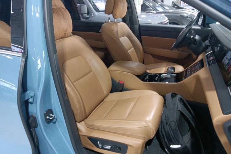 Used Li Auto ONE 2021 Extended-Range 6-Seater Version Right Front Seat