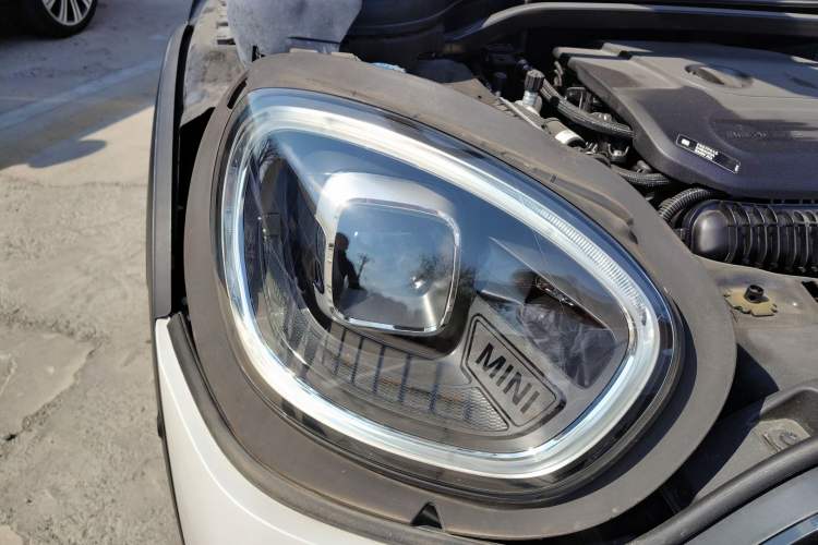 Used MINI Countryman 2023 2.0T COOPER S ALL4 Blank Space Special Edition
