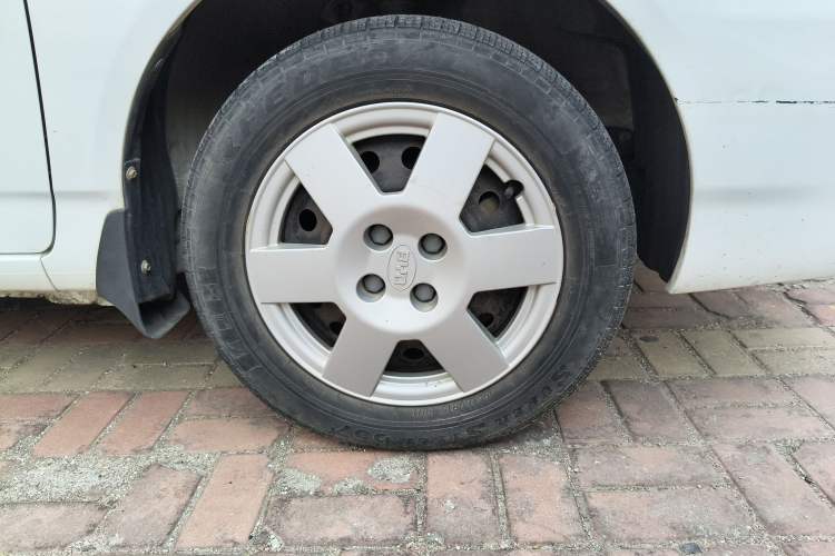 Used BYD F3 2012 Energy-Saving Model 1.5L Manual Comfort Version
