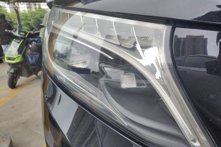 Used Mercedes-Benz V-Class 2016 V 260 Prestige Edition

