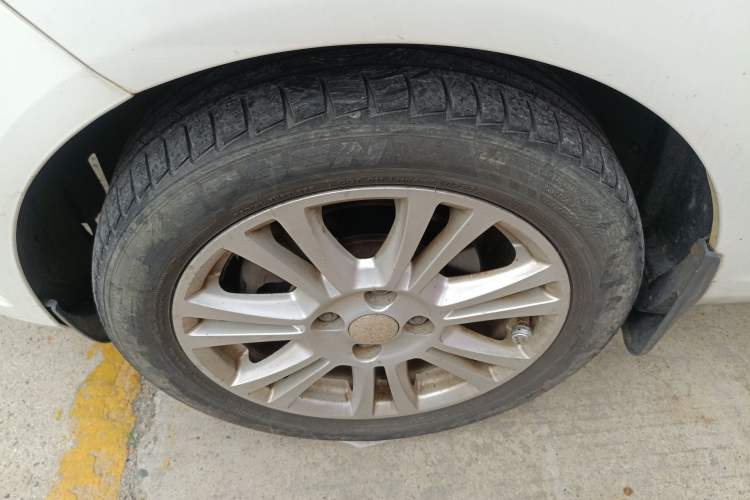 Used Ford Fiesta 2013 Sedan 1.5L Manual Fashion Edition Exterior 4