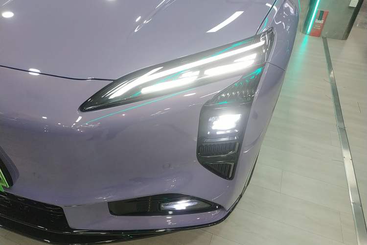 Used Hongqi Tiangong 08 2025 680 Ultra Four-Wheel-Drive Version