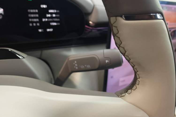 Used Zeekr 7X 2025 100kWh Long-Range All-Wheel Drive Intelligent Driving Version
