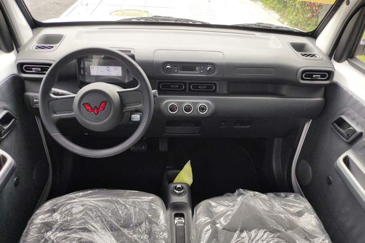 Used Wuling Zhiguang New Energy 2025 Standard Model