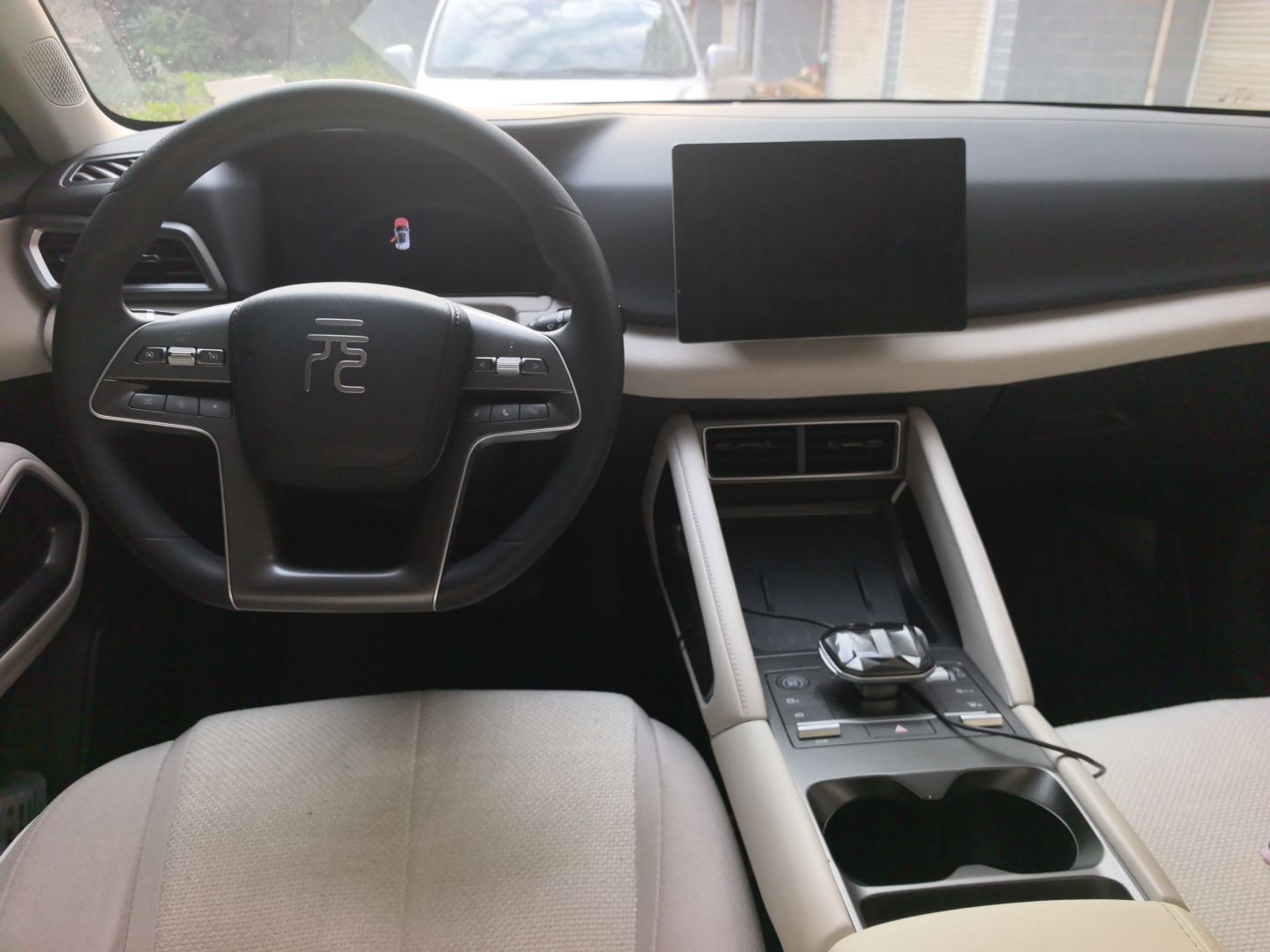BYD Yuan UP 2024 401 km Active Version — снимка 9