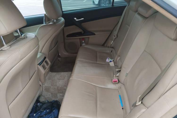 Used Toyota Reiz 2012 2.5V Fengdu Elite Stylish Edition Left Rear Seat