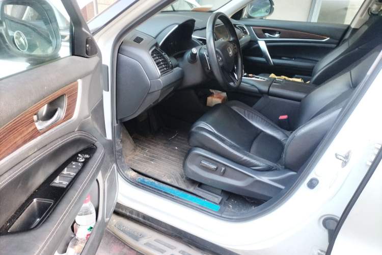 Used Honda Avancier 2017 240TURBO Two-Wheel Drive Premium Edition