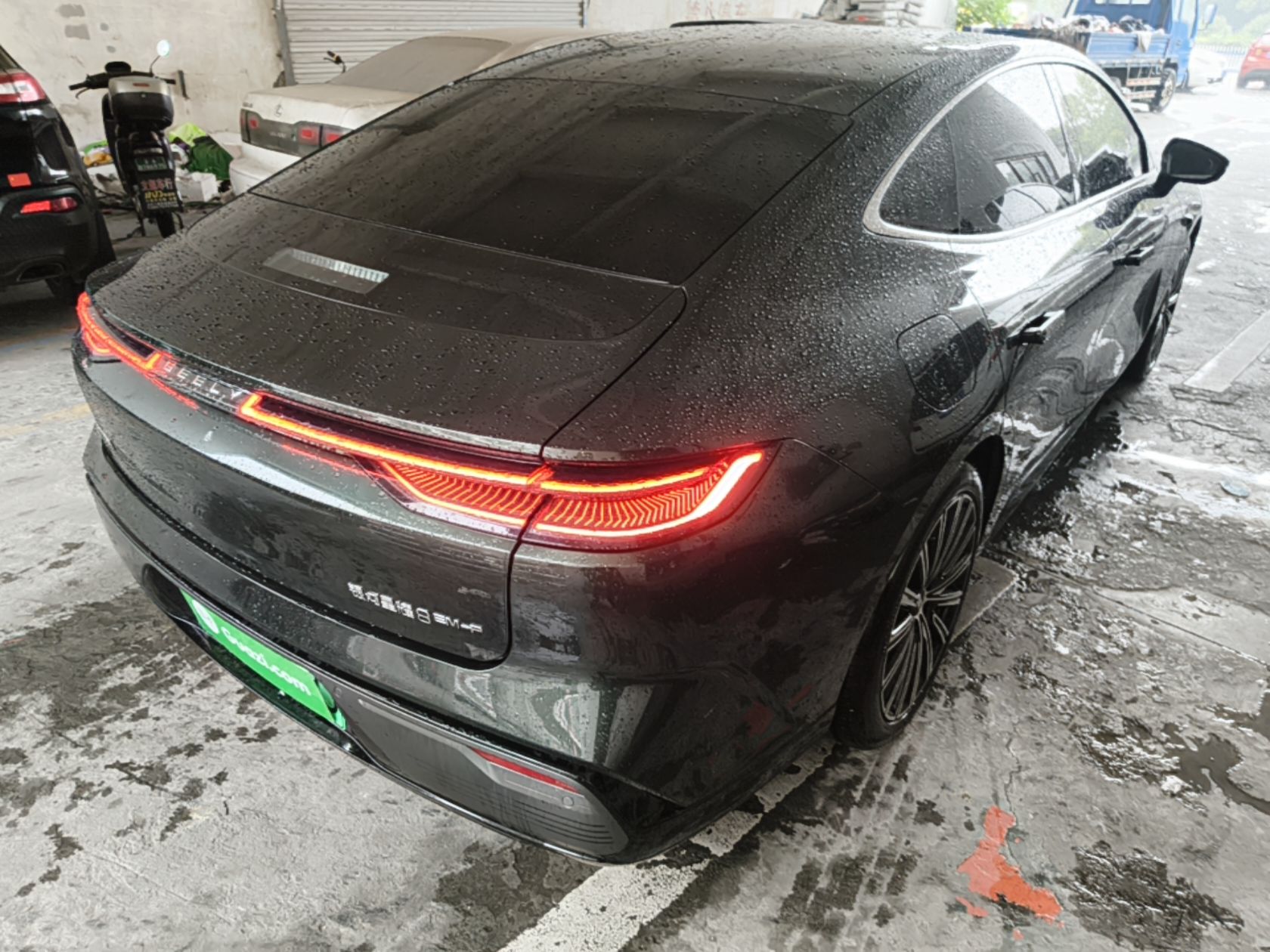 Geely Galaxy 8 2025 130km EM-P Starship Edition — снимка 6