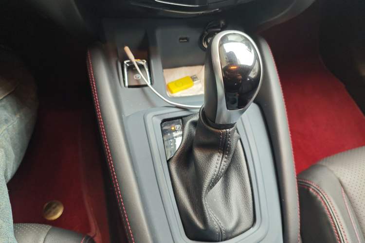 Used Nissan Qashqai 2022 2.0L CVT XV Premier Luxury Edition Gear Lever