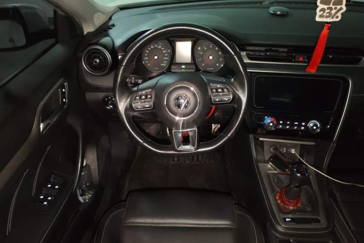 Used MG 6 2017 20T Manual Luxury Smart Connect Version China V Standard
