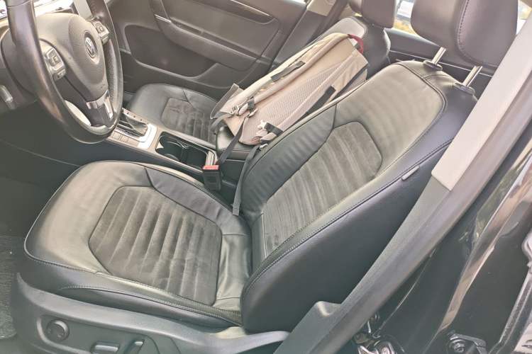 Used Volkswagen Magotan 2015 1.8TSI Luxury Model