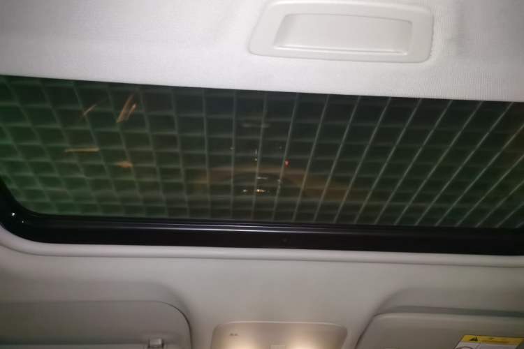 Used Chevrolet Monza 2022 320 Automatic Enjoyment Sunroof Version
