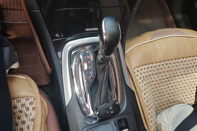 Used Buick Regal 2014 2.4L SIDI Luxury Fashion Edition
