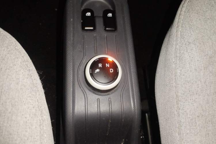 Used Wuling Hongguang MINIEV 2021 Macaron Premium Model – Lithium Iron Phosphate
