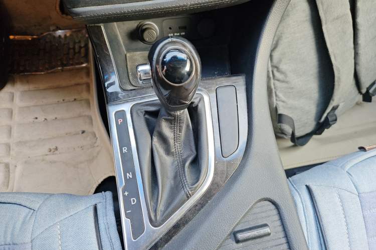 Used Kia K5 2012 2.0L Automatic GLS