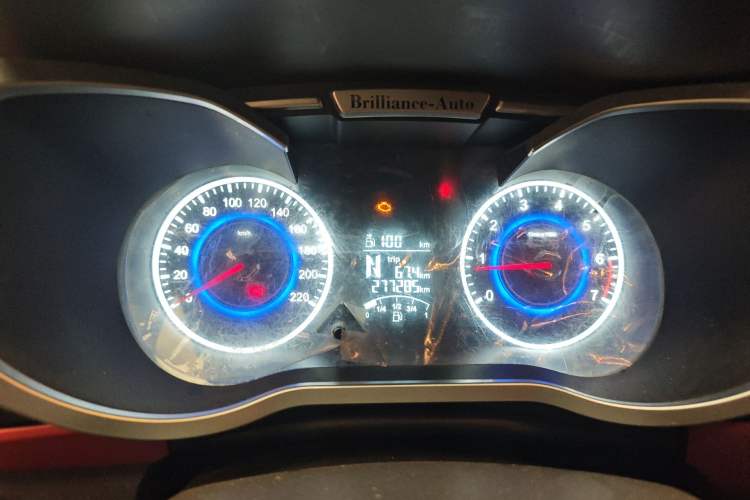 Used Brilliance V3 2015 1.5L Automatic Elite Model Instrument Cluster