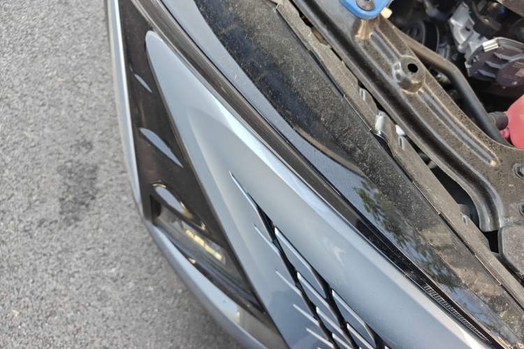 Used CHANGAN UNI-T 2022 1.5T Luxury Edition Exterior 6