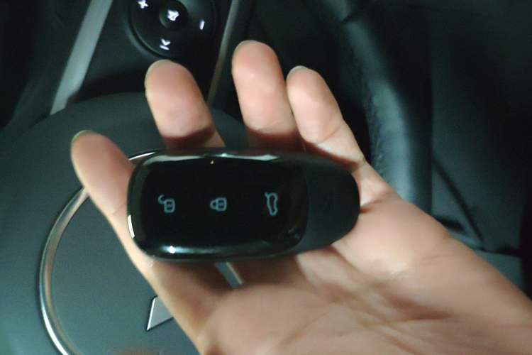 Used Li Auto ONE 2020 Extended-Range 6-Seater Version Vehicle Key