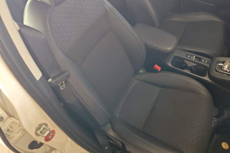 Used Honda XR-V 2024 1.5L CVT Trend Edition Right Front Seat