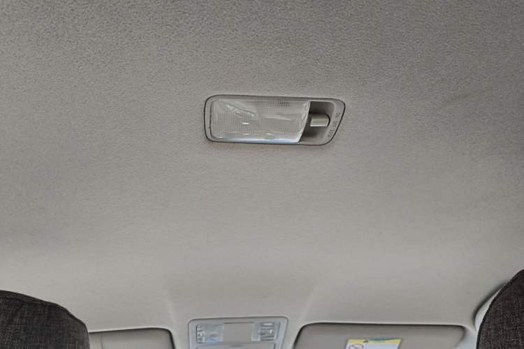 Used Nissan Sylphy 2016 Classic 1.6XE Automatic Comfort Edition Headliner