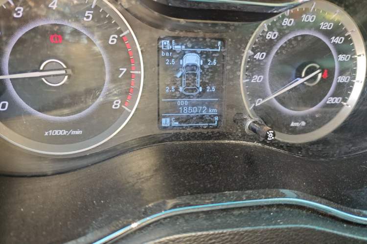 Used Baojun 560 2016 1.8L Manual Luxury Edition
