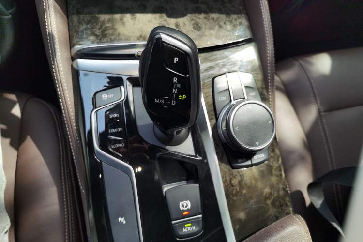 Used BMW 5 Series 2020 525Li M Sport Package
