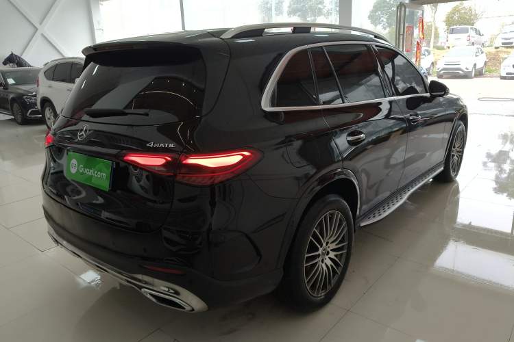 Used Mercedes-Benz GLC 2024 Refreshed GLC 300 L 4MATIC Dynamic Version 5 Seats