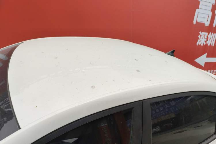 Used Roewe i5 2020 1.5L Manual 4G Connect Luxury Edition Roof