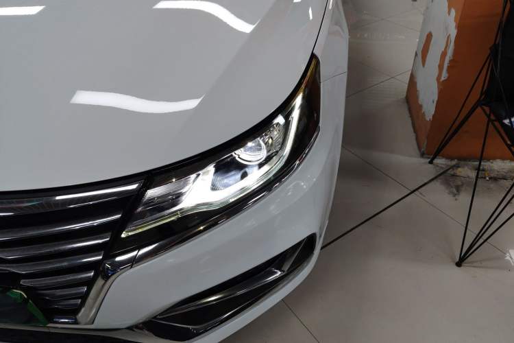 Used Roewe i6 New Energy 2019 PLUS 50T 4G Connected Glory Luxury Edition Left Front Headlight