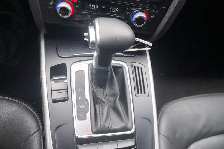 Used Audi A5 2012 2.0TFSI Sportback
